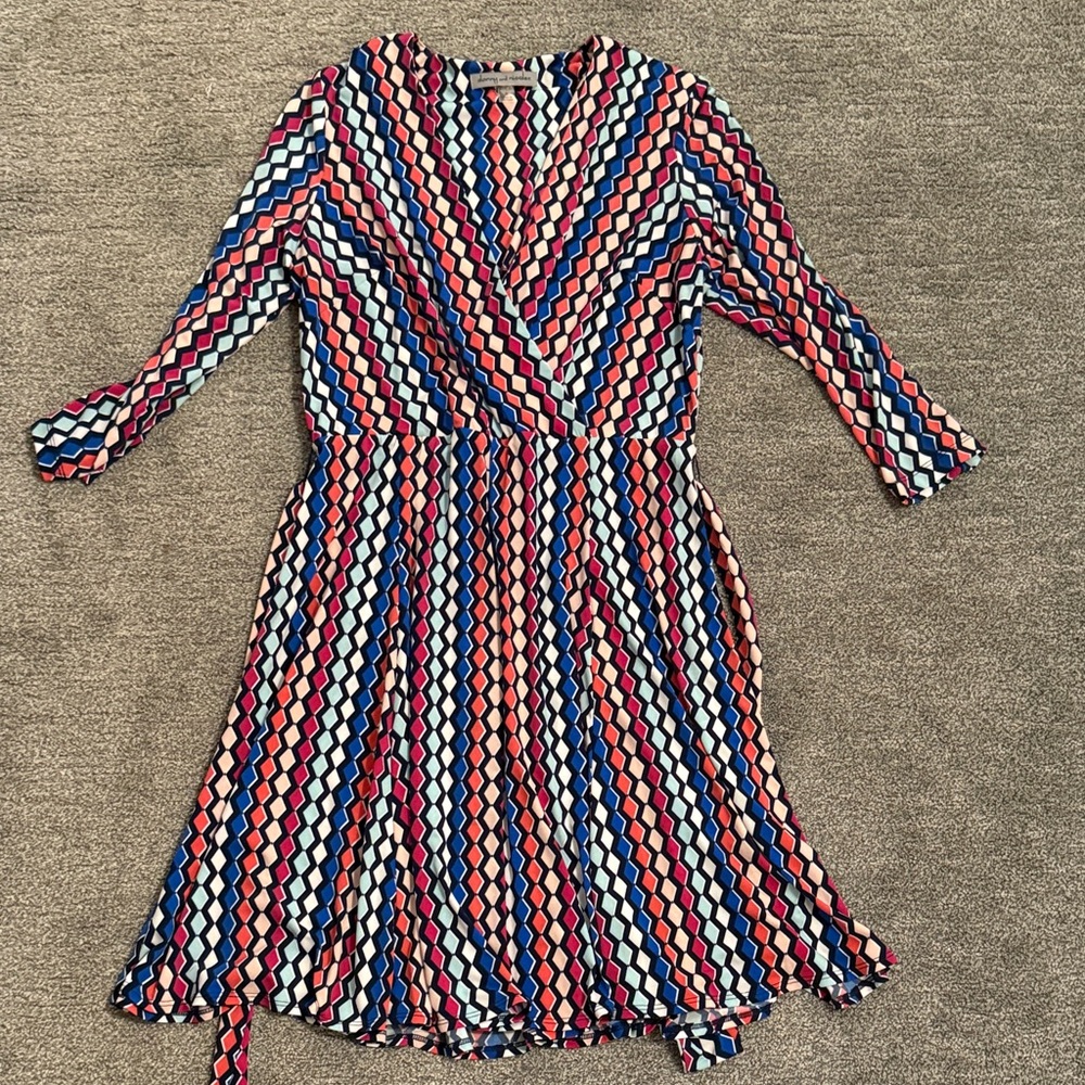 Danny & Nicole Red Blue White Long Sleeve Dress
